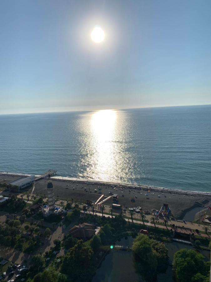 Orbi City Land Apartment Batumi Exterior foto